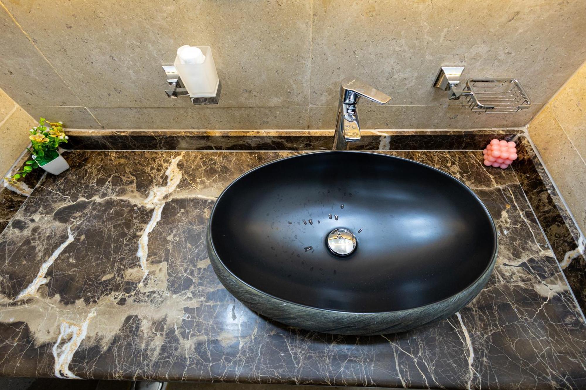 Apartment Marron 3b Cairo